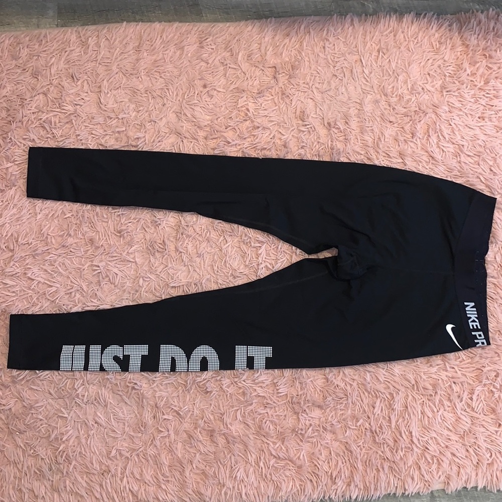 Nike pro leggings